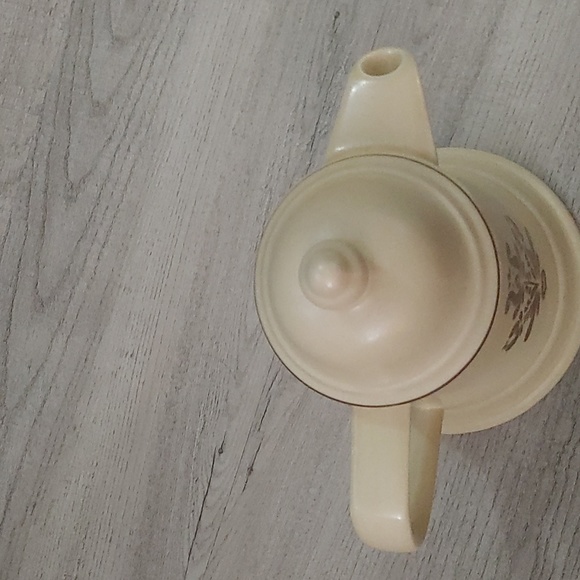 Pfaltzgraff Coffee pot - Picture 4 of 4